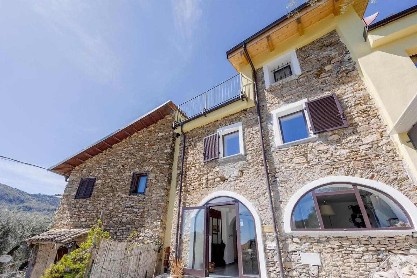 Appartamento Alba Dachi Farm Andora Luaran gambar